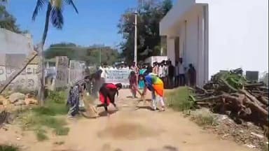 రాయదుర్గం: 74 ఉడేగోళం గ్రామంలో వారం రోజులుగా నిర్వహించిన జూ.కాలేజీ NSS వాలంటీర్ల ప్రత్యేక క్యాంపు నేటితో ముగింపు