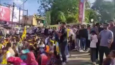 मुलताई: आदित्य टेकाम हत्याकांड: हत्यारे को फांसी और आरोपी की गिरफ्तारी की मांग को लेकर आदिवासी समाज ने किया मुलताई बंद