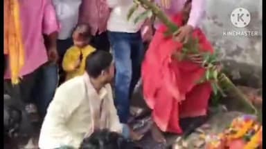 कुढ़नी: कुढनी प्रखंड में नौ दिवसीय महायज्ञ को लेकर किया गया ध्वजारोहण