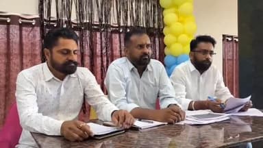 सूरतगढ़: वार्ड-3 और 26 में पट्टे देने की मांग, संघर्ष समिति ने पालिका ईओ पर लगाए गंभीर आरोप, प्रेसवार्ता कर मीडिया से हुए मुखातिब