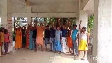 राजापाकर: राजापाकर उत्तरी पंचायत के वार्ड 16 के लोगों ने विधानसभा चुनाव में वोट का बहिष्कार किया