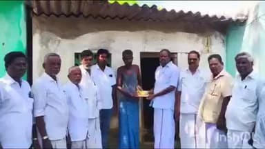 அரக்கோணம்: அரக்கோணம் வேடல் கிராமத்தில் மழையால் வீடு சேதமடைந்த ஜெயபால் என்பவருக்கு MLA சு.ரவி நேரில் சந்தித்து ஆறுதல் தெரிவித்து நிவாரண உதவிகளை வழங்கினார்