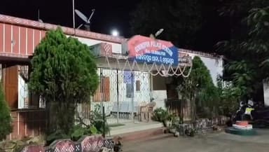 ଗୋବିନ୍ଦପୁର: ବାମରା ଅଞ୍ଚଳ ରେ ନାବାଳିକାକୁ ନେଇ ନାବାଳକ ପ୍ରେମିକ ଫେରାର, ଉଦ୍ଧାର କଲା ପୋଲିସ