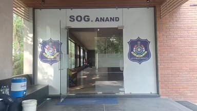 આણંદ શહેર: ઇન્ટરનેશનલ ટી-૨૦ ક્રિકેટ મેચ ઉપર ઓનલાઇન ક્રીકેટ મેચ ઉપર સટ્ટો રમ ઝડપી પાડતી એસ.ઓ.જી. શાખા આણંદ