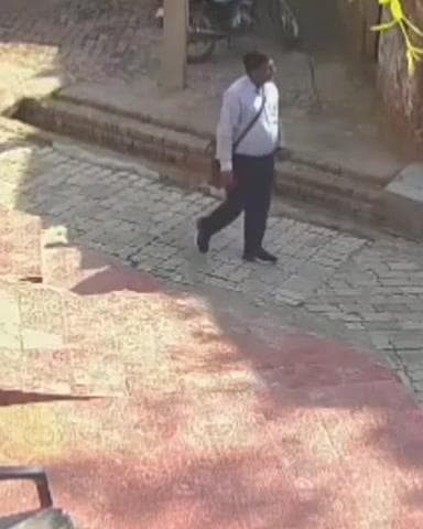 बिल्हौर: बिल्हौर में निरमा बेचने आए व्यक्ति ने बुजुर्ग महिला के गले से की चेन स्नेचिंग, आरोपी फरार