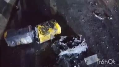 धौलाना: नेशनल हाईवे 9 पर एलीवेटेड रोड के पास ऑटो ने कार में मारी टक्कर, हादसे में ऑटो पलटा, चालक घायल