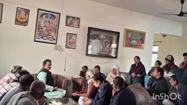 अनूपशहर: अनूपशहर विधायक संजय शर्मा ने अपने कैंप कार्यालय पर जनता की समस्याएं सुनीं, दिए दिशा निर्देश