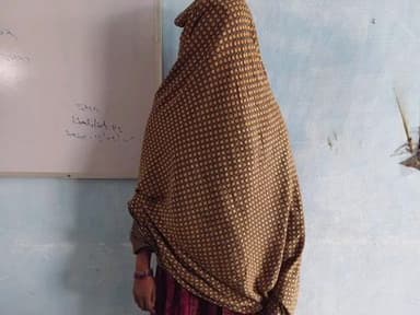 ठाकुरगंज: कुर्लिकोट पुलिस ने 7.74 ग्राम स्मैक के साथ एक महिला तस्कर को किया गिरफ्तार