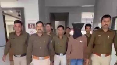 खकनार: खकनार पुलिस को बड़ी कामयाबी, डेढ़ साल से फरार शातिर चोर शेरू गिरफ्तार, अवैध पिस्टल बरामद