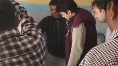 अलीगंज: खेत पर पानी लगाने गए किसान पर मधुमक्खियों ने किया हमला, हुई मौत, परिजनों में मची कोहराम