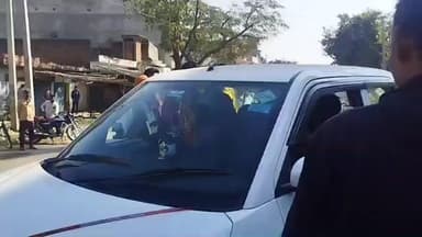 बिसवां: रेउसा में निजी अस्पताल में प्रसूता की मौत पर परिजनों ने किया हंगामा, अस्पताल पर लापरवाही का आरोप लगाया