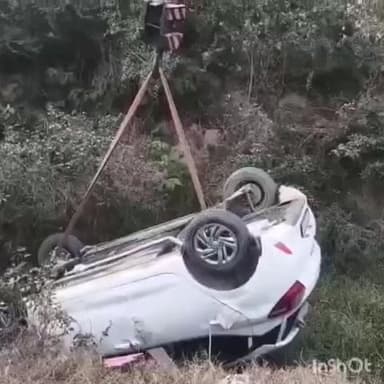 ऊंचाहार: गन्धपी स्थित नहर पुलिया के पास अनियंत्रित होकर कार नहर में पलटी, कोई हताहत नहीं