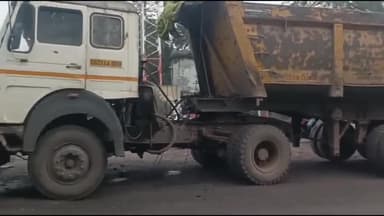 उदयपुर धरमजयगढ़: नहरपाली फाटक के पास दो ट्रेलरों में हुई जबरदस्त भिड़ंत, जांच में जुटी पुलिस