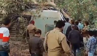डिंडौरी: खमरिया में अनियंत्रित होकर पलटी बस, हादसे में दो दर्जन से अधिक लोग घायल, डिंडौरी जा रही थी बस