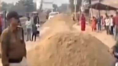 हिण्डोली: कोटा खनन विभाग ने अवैध बजरी परिवहन पर की कार्रवाई, ट्रैक्टर-ट्रॉली पर डंपर चालक मौके से भागे