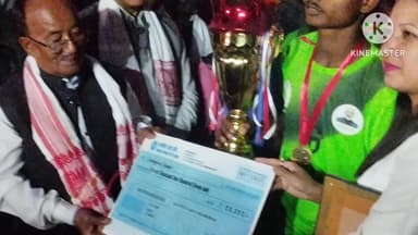 নাজিৰা: মেজেঙাত জুবি গাৰ্গৰ সোঁৱৰণিত অনুষ্ঠিত
ফুটবল প্ৰতিযোগিতাৰ চুড়ান্ত প্ৰতিযোগিতা অনুষ্ঠিত