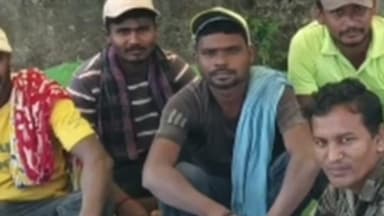 सिंदेवाही: सिदेवाहि येथे भ्रष्टाचाराच्या विरोधात प्रशासकीय कार्यालयासमोर बेमुदत किया आंदोलन