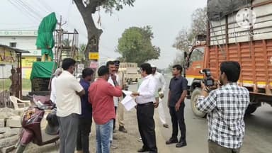 భువనగిరి: చెక్ పోస్ట్ ల వద్ద ప్రతి వాహనాన్ని తనిఖీ చేయాలి: జిల్లా కలెక్టర్ హనుమంతరావు