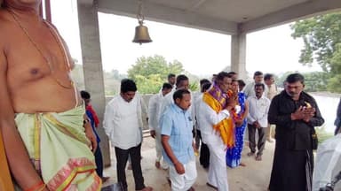 ధర్మారం: కిలావనపర్తి శ్రీ లక్ష్మీ నరసింహ స్వామిని దర్శించుకున్న మంత్రి అడ్డూరి లక్ష్మణ్ కుమార్