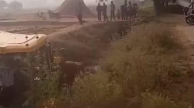 चकिया: शिकारगंज क्षेत्र में 14 वर्षों की सिंचाई समस्या का हुआ समाधान, किसान विकास मंच की मांग पर चला सफाई अभियान