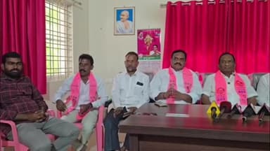 జగిత్యాల: కాంగ్రెస్ సర్కారు తెచ్చిన విద్యుత్తు పాలసీ పచ్చి బూటకమని చెప్పేదొకటి చేసేది మరొకరిని ఎద్దేవా చేసిన-మాజీ మంత్రి కొప్పుల