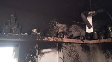 થાનગઢ: થાનગઢના જય અંબે સોસાયટી ખાતે રહેણાંક મકાનના ફ્રીજમાં અચાનક બ્લાસ્ટ થયો