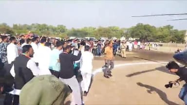 खुलताबाद: शेर-ओ-शायरीतून महायुतीवर निशाणा, खासदार इम्रान प्रतापगढींच्या शायरीने खुलताबाद झाला काँग्रेसमय