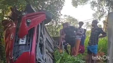 പുനലൂർ: വിളക്കുടിയിൽ കാർ മറിഞ്ഞ് അപകടം