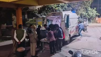 चांदपुर: चांदपुर क्षेत्र में बीती रात कार और बाइक की टक्कर में क्लर्क की मौत, पिता-पुत्र गंभीर घायल, भेजा गया उपचार के लिए