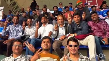 नावाडीह: डुमरी विधायक जयराम महतो ने भारत और साउथ अफ्रीका के बीच पहले एकदिवसीय मुकाबले का आनंद लिया