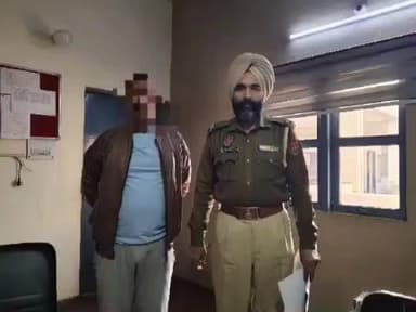 ਐਸਏਐਸ ਨਗਰ ਮੁਹਾਲੀ: ਮੋਹਾਲੀ ਵਿਖੇ 14 ਸਾਲ ਅਤੇ 3 ਸਾਲ ਤੋਂ ਭਗੋੜੇ ਚੱਲ ਰਹੇ 2 ਦੋਸ਼ੀ ਪੁਲਿਸ ਨੇ ਕੀਤੇ ਗ੍ਰਿਫਤਾਰ