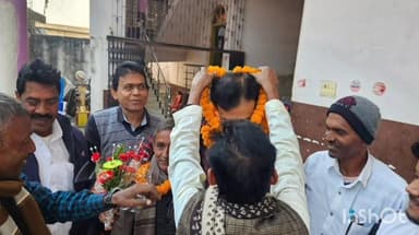 हिसुआ: हिसुआ के विधायक के आवास पर विस सूत्री अध्यक्ष ने अपनी टीम के साथ विधायक से मुलाकात की, बधाई के साथ विकास की चर्चा