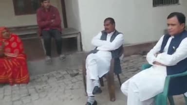 गायघाट: बाघाखाल में प्रशासन द्वारा तोड़े गए मकान का पूर्व विधायक निरंजन राय ने किया निरीक्षण, डीएम से करेंगे शिकायत