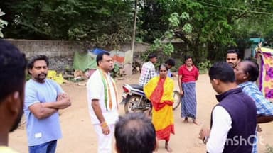 बास्तानार: ग्राम धुरागांव एवं ग्राम कुमली में डोर-टू-डोर SIR कार्य का जमीनी निरीक्षण पीसीसी चीफ दीपक बैज ने किया