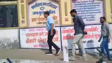 नेपानगर: नेपानगर क्षेत्र में SIR कार्य ने पकड़ी रफ्तार, 85% लक्ष्य पूरा, 5 दिसंबर तक शत-प्रतिशत पूरा करने का दावा