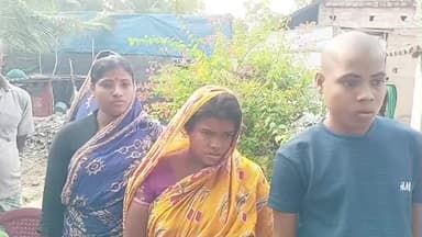 কুলতলি: সুন্দরবনের জঙ্গলে মাছ কাঁকড়া মধু সংগ্রহ করতে গিয়ে মৃত্যু হওয়া মৎস্যজীবী ক্ষতিপূরণ পেতে বিলম্ব হচ্ছে