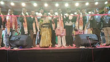 পলাশবাৰী: পলাশবাৰীত বিদ্যালয়ৰ সোণালী জয়ন্তী বৰ্ষৰ সাংস্কৃতিক মঞ্চ মুকলি কৰে ৰাজ্যিক BJPৰ কাৰ্য্যনিৰ্বাহক সদস্যই