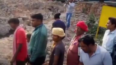 बेरमो: बोकारो कोलियरी डीडी माइंस विस्तार से पहले हंगामा, ग्रामीणों ने पुनर्वास योजना का लाभ मांगा