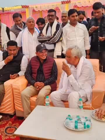 टोडाभीम के कई गांवों में कैबिनेट मंत्री डॉ. किरोडी ने शादी समारोह में शिरूर कन्यादान देकर दिया बरब