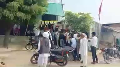 पीपलू: कस्बे में यूरिया उर्वरक लेने उमड़े महिला-पुरुष, 6 घंटे लाइन में खड़े रहने के बाद मिला यूरिया उर्वरक