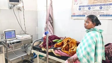 गोपीकांदर: कुएं से नहाकर घर लौटते ही गड़ियापानी आदिवासी टोला के 45 वर्षीय सेत सोरेन हुए बेहोश