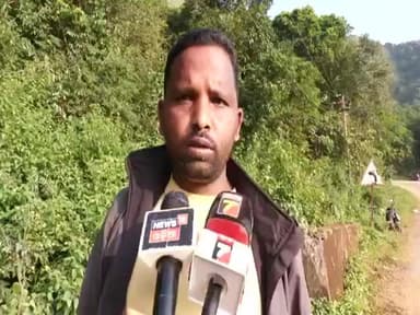 ପଟ୍ଟାଙ୍ଗୀ: କୋଟିଆ ପଞ୍ଚାୟତରେ ଓଡ଼ିଶା ସରକାର ଲୋକଙ୍କ ଜୀବନଜୀବିକା ଉପରେ ଗୁରୁତ୍ବ ଦେଉନଥିବା ମାତଲାମ୍ବ ଗ୍ରାମରେ ଅଭିଯୋଗ କରିଛନ୍ତି ଗ୍ରାମବାସୀ