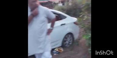 दापोली: आंजर्ले दापोली मार्गावरील सालदुरे येथे कारचं नियंत्रण सुटल्याने भीषण अपघात, सहा जण जखमी