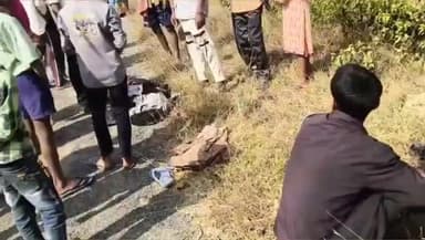 ଗୋବିନ୍ଦପୁର: ରଙ୍ଗିଆଟିକ୍ରା ଢ଼ାବା ନିକଟରେ ବାଇକ୍ ଦୁର୍ଘଟଣାରେ ୨ ଜଣ ଗୁରୁତର ଆହତ