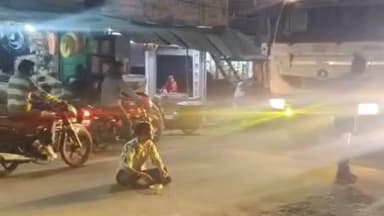 अजयगढ़: अजयगढ़ में सड़क पर हंगामा, मानसिक रूप से अस्वस्थ युवक ने रोका ट्रैफिक
