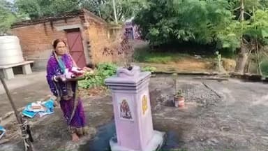 मरकच्चो: मरकच्चो प्रखंड के सभी गांवों में भगवान सूर्य की पूजा के साथ इतवारी छठ महापर्व संपन्न