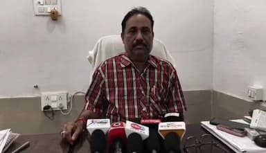 ନବରଙ୍ଗପୁର ପୋଲିସ ଷ୍ଟେସନ: ରନ୍ଧନ ଗ୍ୟାସ ସମସ୍ୟାର  ସମାଧାନ କରାଯିବ, ନିଜ କାର୍ଯ୍ୟାଳୟରେ ମତ ଦେଲେ ଜିଲ୍ଲା ଯୋଗାଣ ଅଧିକାରୀ 😭😭😘