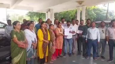 सेमरिया: रोजगार सहायकों का फूटा गुस्सा: 'अवैध' बीएलओ ड्यूटी के खिलाफ आंदोलन की चेतावनी