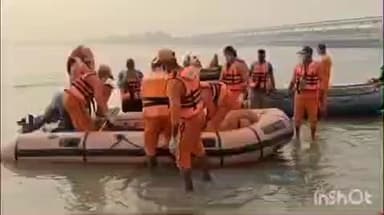 मिहींपुरवा: भरथापुर नाव हादसे में लापता 8 में से 2 शव मिले, पुलिस ने शवों को पोस्टमार्टम के लिए भेजा