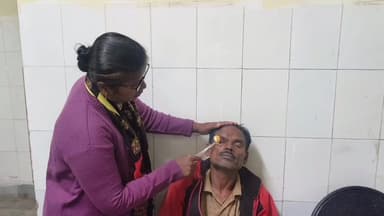 सेन्हा: सेन्हा में NH-143ए पर ट्रैक्टर की टक्कर से नाबालिग समेत पांच घायल, दो लोहरदगा अस्पताल रेफर